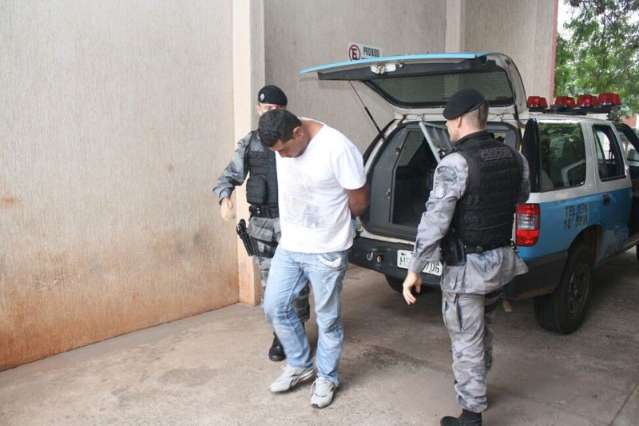 Advogada h&aacute; apenas 6 meses, jovem &eacute; presa por liga&ccedil;&atilde;o com PCC 