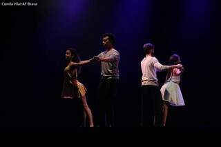 Companhia de Dança Tez em apresentação (Foto: Divulgação)