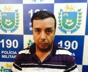 Homem &eacute; morto a tiros; suspeito do crime preso logo em seguida