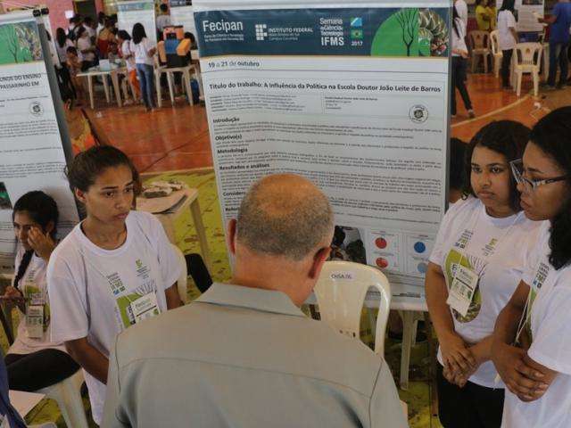 Abertas inscri&ccedil;&otilde;es para apresenta&ccedil;&atilde;o de projetos em feiras cient&iacute;ficas