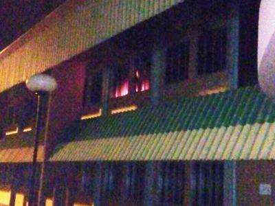 Ar-condicionado pega fogo e UFMS suspende aulas no campus Pantanal