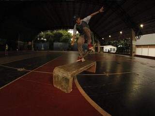 Integrantes do grupo praticam skate diariamente em Campo Grande. (Foto: Reprodução/Instagran)