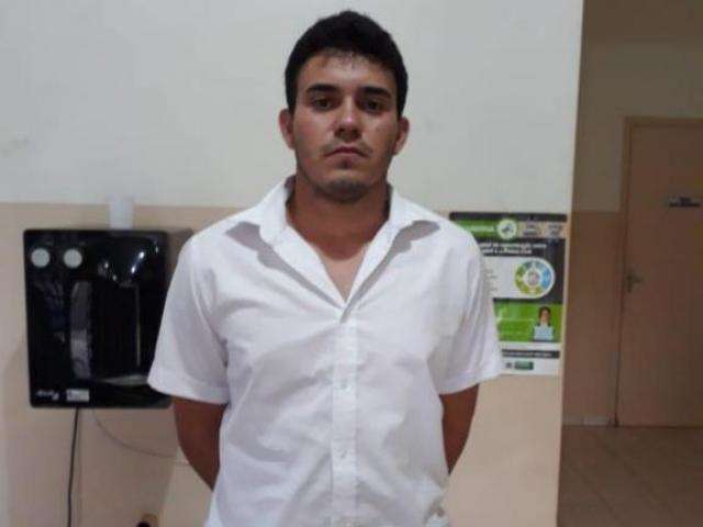 Homem &eacute; executado em atentado com mais de 50 tiros de fuzil 