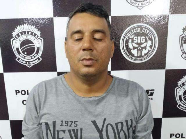Pol&iacute;cia prende homem que invadiu casa e furtou R$ 20 mil em joias