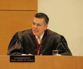 Desembargador Paulo Alberto de Oliveira, ex-procurador-geral de Justiça, fez críticas à atuação de membros do MPMS. (Foto: Reprodução)