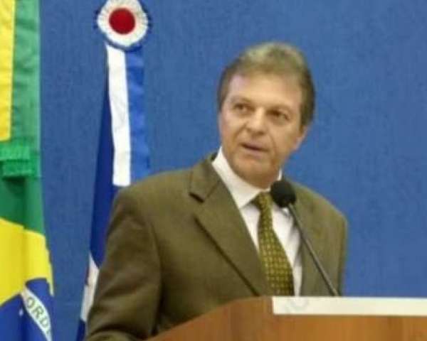 Pol&iacute;cia quer pedir bloqueio de contas de suspeito de matar a ex- mulher 