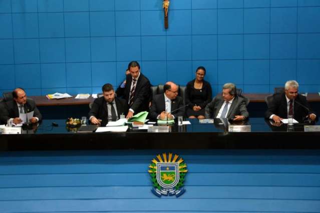 Assembleia aprova projeto que aumenta em 30% incentivo a agentes de sa&uacute;de