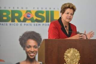 Dilma lançou medidas para o consumidor em Brasília (Elza Fiúza/Agência Brasil)