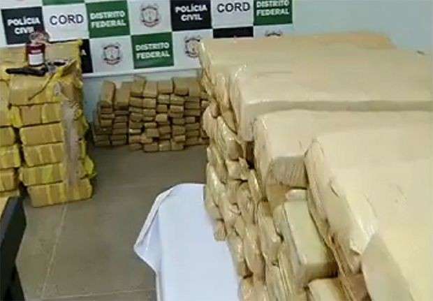 Falso m&eacute;dico que atendia em Ponta Por&atilde; &eacute; preso com uma tonelada de drogas em GO