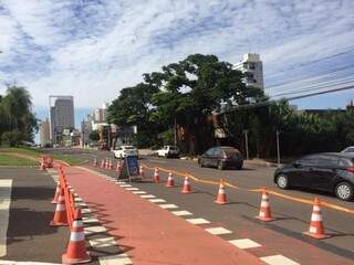 Semáforo serão implantados no cruzamento da Avenida Afonso Pena com a Espírito Santo. (Foto: Aletheya Alves)