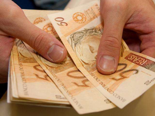 Por hora, contribuintes de MS pagam a m&eacute;dia de R$ 2,4 milh&otilde;es em impostos