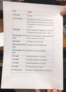 Foto divulgada por Moka na tarde desta quarta traz o calendário da comissão do impeachment. (Foto: Reprodução / Facebook)
