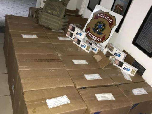 Pol&iacute;cia Federal apreende cigarro em rota de contrabando pelo rio Paraguai 
