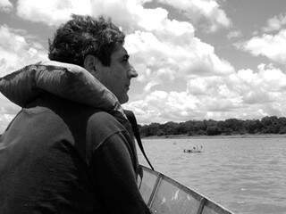 Nivaldo contempla o Cerrado pensando no projeto de Costa Rica (Foto: divulgação)