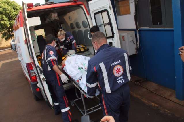 Dois s&atilde;o feridos a tiros em canteiro de obras; filho de pedreiro &eacute; suspeito