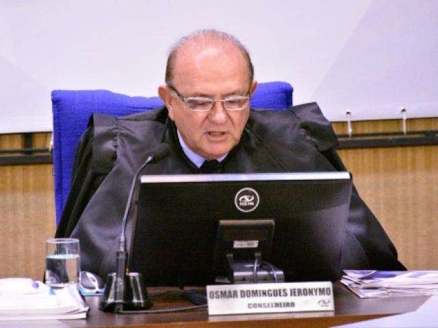 TCE v&ecirc; falhas em edital e barra compra de R$ 700 mil em itens de inform&aacute;tica