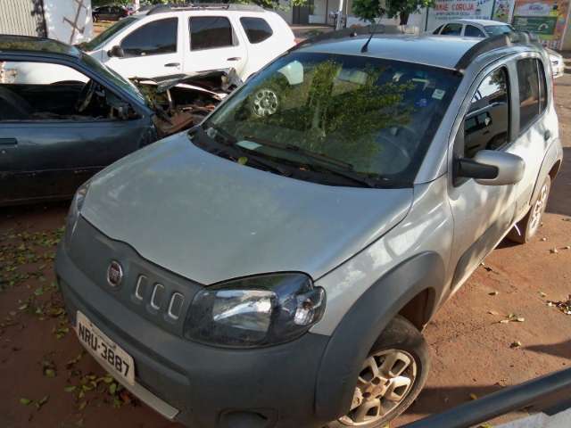 Carro de jovem sequestrada pelo PCC &eacute; recuperado e dono de lava jato preso