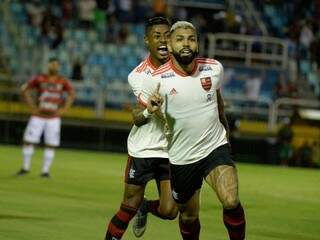 Gabriel marcou dois gols durante o jogo. (Foto: Alexandre Vidal/FlamengoFC) 