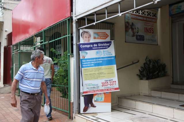 Margem &eacute; ampliada e procura por cr&eacute;dito consignado deve dobrar