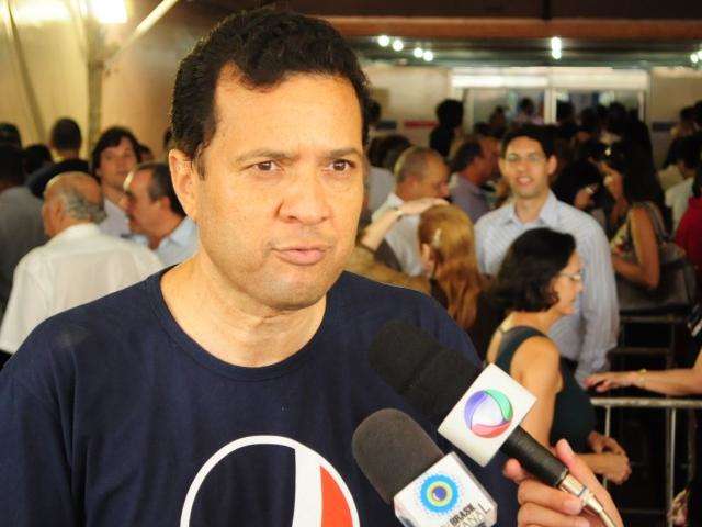 J&uacute;lio C&eacute;sar vence elei&ccedil;&atilde;o da OAB-MS com 2,8 mil votos