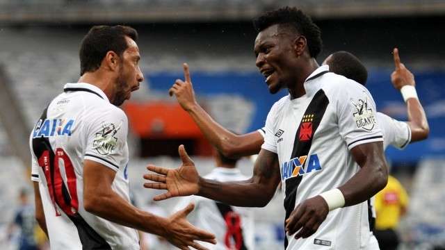 Vasco bate o Cruzeiro por 1 a 0 no Mineir&atilde;o e entra no G-7 do Brasileiro