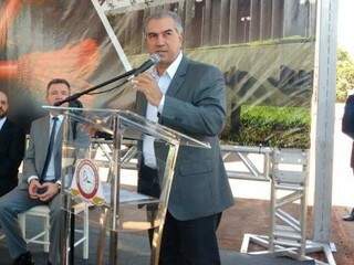 Governador participou de evento hoje em Terenos. (Foto: Elci Holsback)