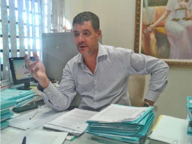 Rapaz de 20 anos matou estilista com &lsquo;gravata&rsquo; durante encontro amoroso