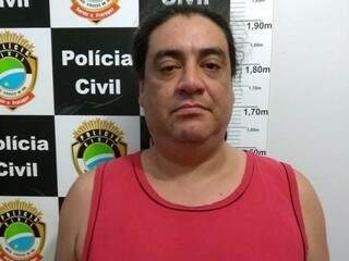 Jorge Razuk Neto foi preso ontem de manhã acusado de agredir a mulher e ameaçar o enteado (Foto: Direto das Ruas)