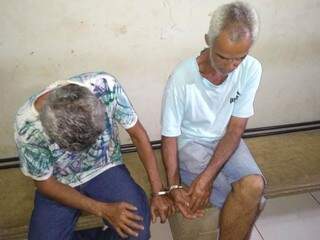 Irmãos presos por suspeita de agressão (Foto:André Barbosa/JP News)