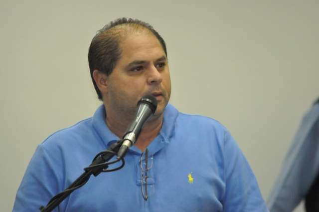 Bonassini diz que retorno de M&aacute;rio C&eacute;sar seria &quot;ren&uacute;ncia indireta&quot;