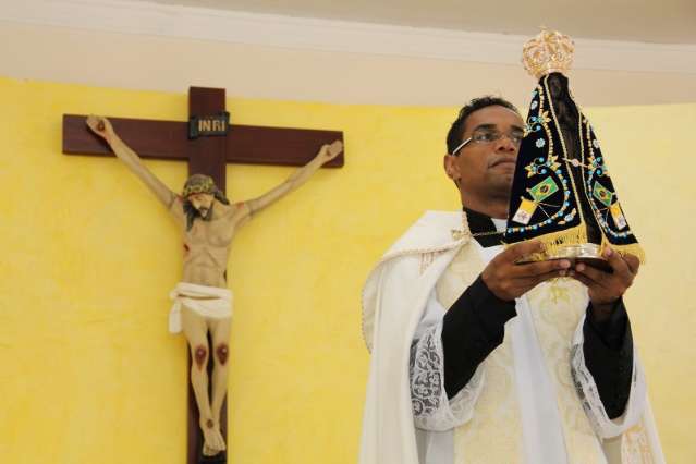 Imagem peregrina de Nossa Senhora vai percorrer locais de sofrimento