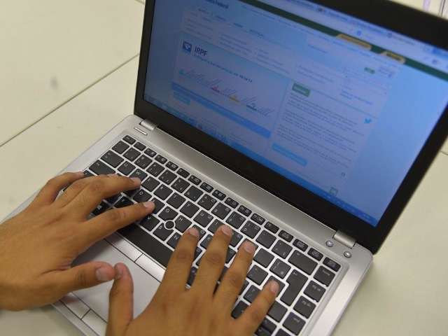 Receita abre consulta a segundo lote de restitui&ccedil;&atilde;o do Imposto de Renda