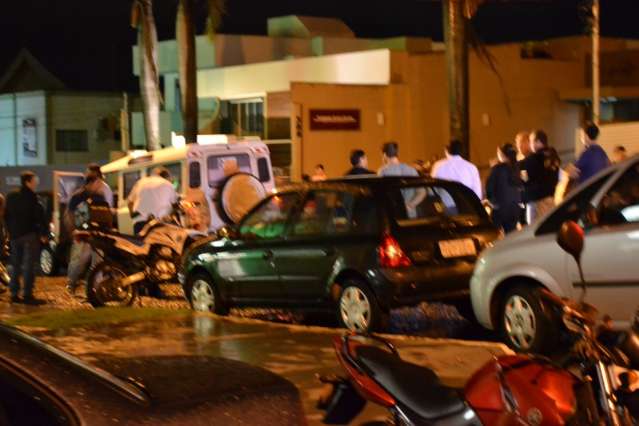 Delegado aposentado &eacute; executado com 5 tiros em frente a escola da filha