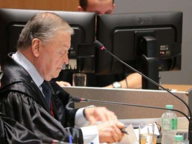 TJ nega indeniza&ccedil;&atilde;o por fraude em negocia&ccedil;&atilde;o e venda de m&aacute;quina de sorvete