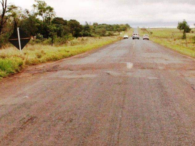 Corpo de &iacute;ndio com v&aacute;rios ferimentos &eacute; encontrado &agrave;s margens de rodovia