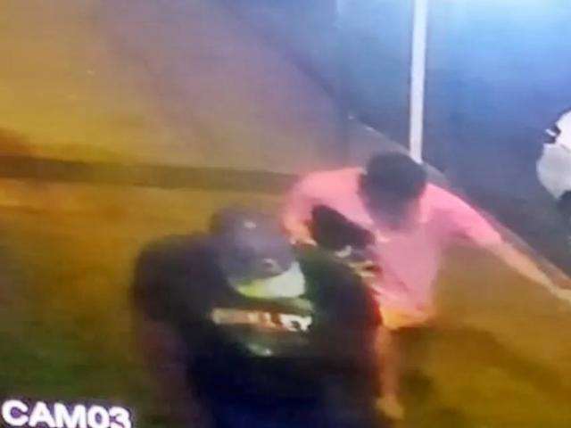 Bandidos armados rendem funcion&aacute;rios durante roubo a farm&aacute;cia