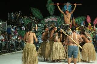Unidos do São Francisco já homenageou cultura indígena na avenida. (Foto: Arquivo/André Bittar)