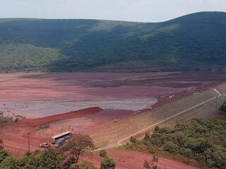 Barragem do Gregório tem rejeitos de minério de ferro e fica localizada em Corumbá. (Foto: Edemir Rodrigues)