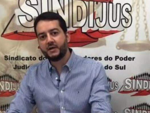 Sindicato cobra do Tribunal de Justi&ccedil;a &quot;democratiza&ccedil;&atilde;o&quot; da venda de f&eacute;rias