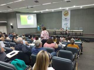 A reunião foi realizada esta manhã, na Escola de Saúde Pública (Foto: Fernanda Palheta)