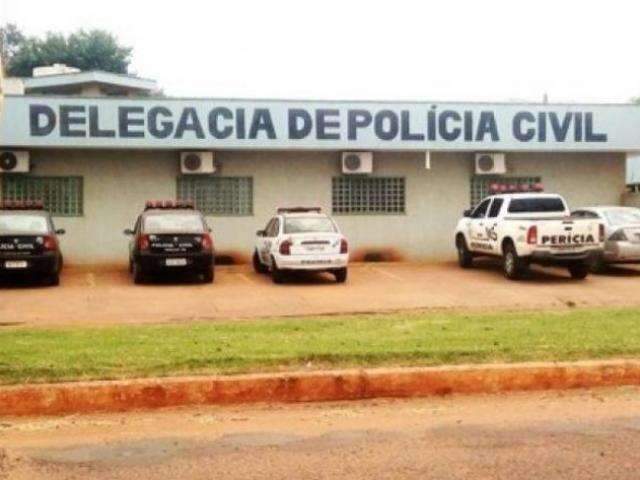Marido &eacute; preso por manter mulher trancada e a torturar com arma de choque