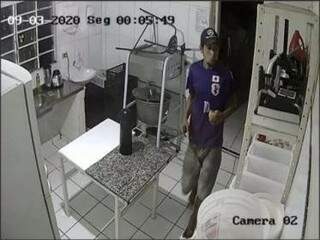 Com mais de 40 furtos todos dias na Capital, existe um antídoto contra ladrões? Com mais de 40 furtos todos dias na Capital, existe um antídoto contra ladrões?
