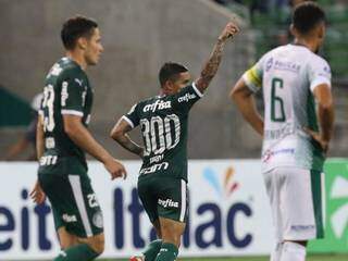Jogador comemorando o seu jogo na partida. (Foto: PalmeirasFC) 