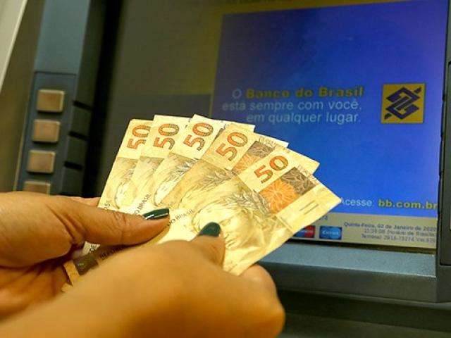 Cliente aceita ajuda em ag&ecirc;ncia e tem preju&iacute;zo de 19 mil no cart&atilde;o 