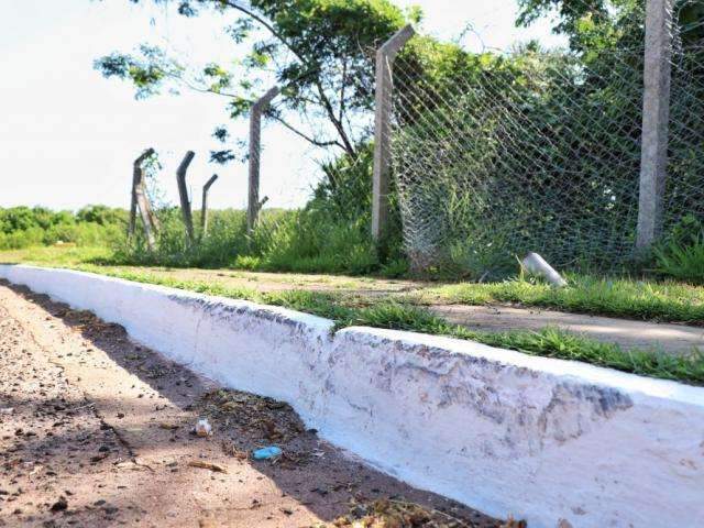 Traficante &eacute; socorrido em estado grave ap&oacute;s bater motocicleta em poste 