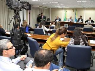 Reunião da CCJ no ano passado, na Assembleia (Foto: Wagner Guimarães/ALMS)