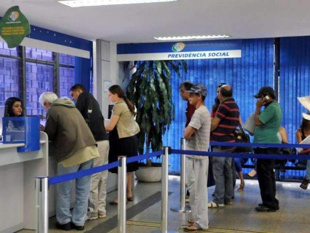 INSS realiza for&ccedil;a-tarefa para agilizar concess&atilde;o de benef&iacute;cios