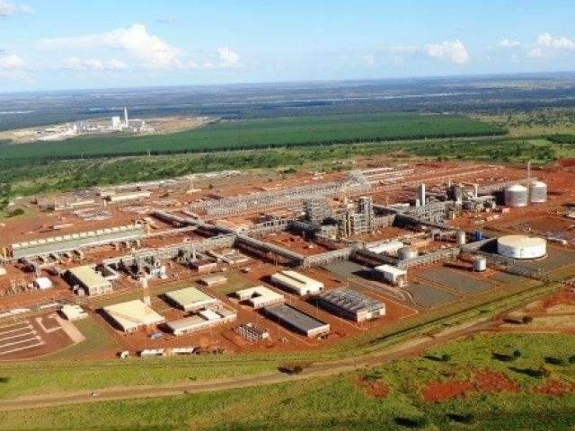 Expectativa &eacute; que obra de f&aacute;brica de fertilizantes seja retomada at&eacute; novembro