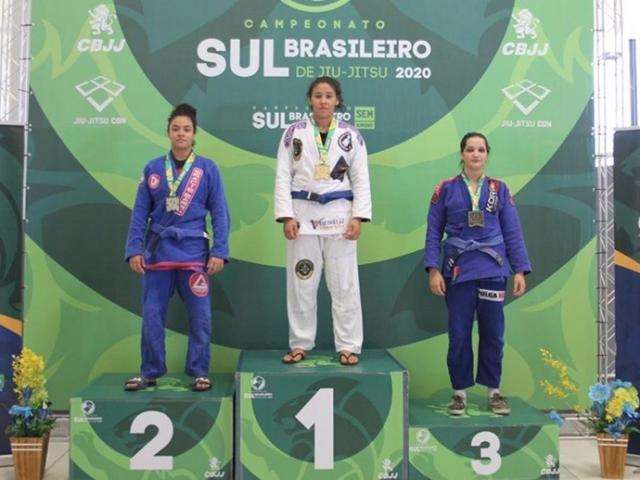 Lutadoras de MS ganham medalha de ouro no Sul-Brasileiro de Jiu-Jitsu