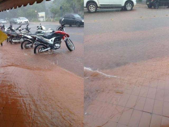 Com trovoadas e ventos fortes, chuva de 55 mil&iacute;metros alagou ruas em munic&iacute;pio